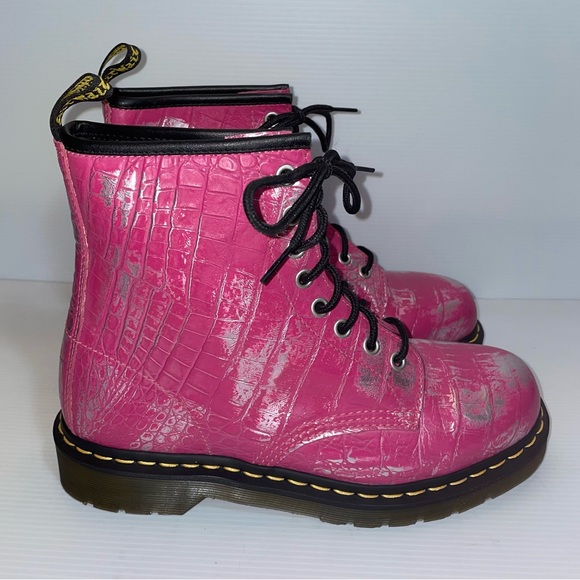 Dr. Martens AirWair Combat boots Pink w/Silver brush strokes 💞 - Picture 2 of 12